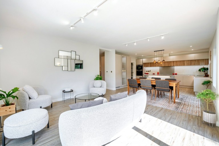 Images for Leatherhead Road, Great Bookham, Surrey