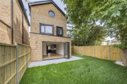 Images for Grand Drive, Raynes Park, London