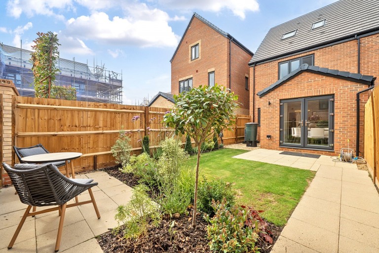 Images for Stapleton Close, Egham