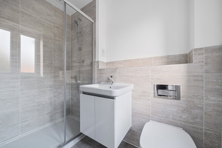 Images for Stapleton Close, Egham