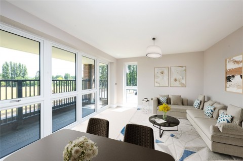 Click the photo for more details of Littleworth Road, 2 Littleworth Road, Esher