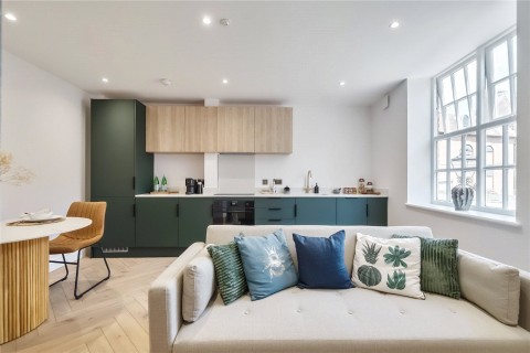 Click the photo for more details of The Courtyard, Farnham, Surrey