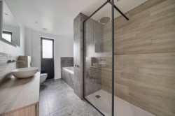Images for Kingfield Green, Woking