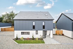 Images for Kingfield Green, Woking