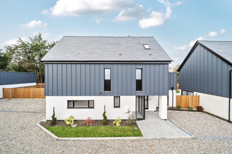 Images for Kingfield Green, Woking