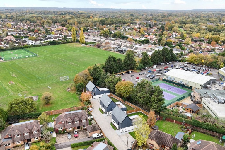 Images for Kingfield Green, Woking