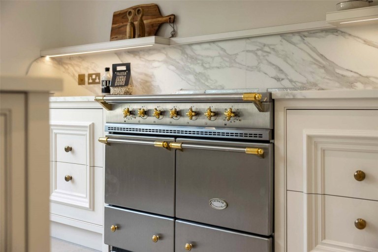 Images for Potters Lane, Send, Surrey