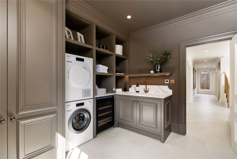 Images for Potters Lane, Send, Surrey