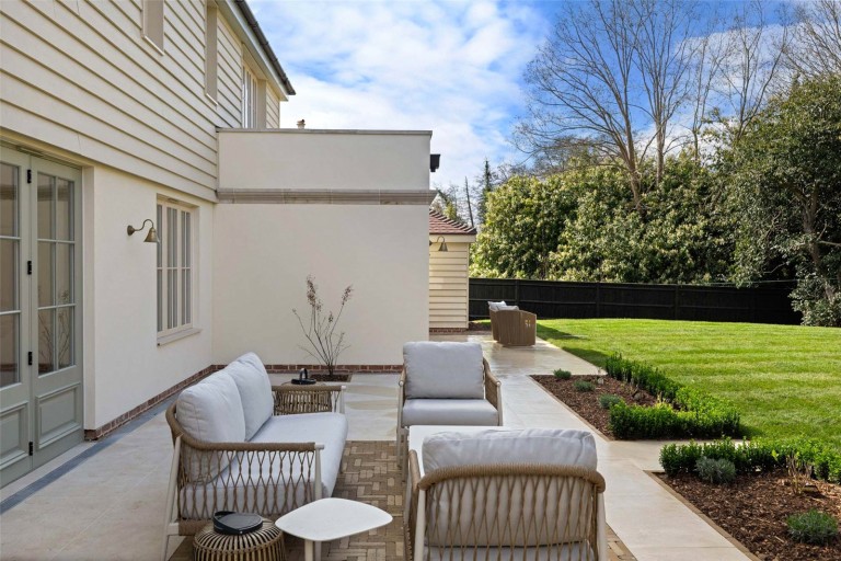 Images for Potters Lane, Send, Surrey