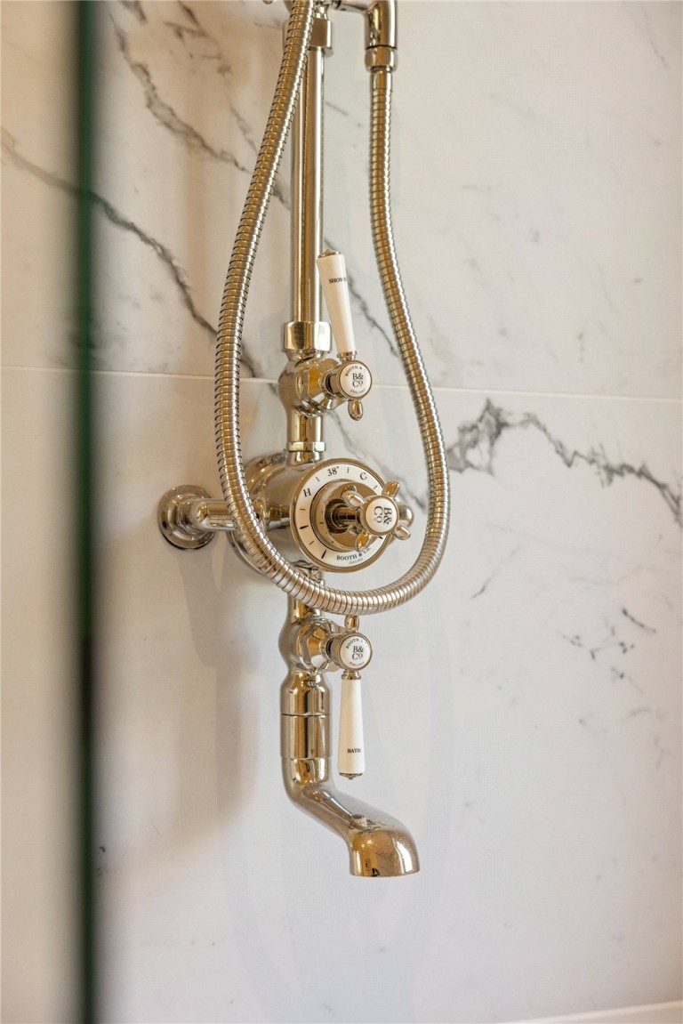 Images for Potters Lane, Send