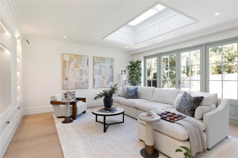 Images for Potters Lane, Send