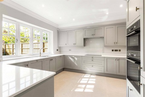 Click the photo for more details of Woodland Grove, Weybridge, Surrey