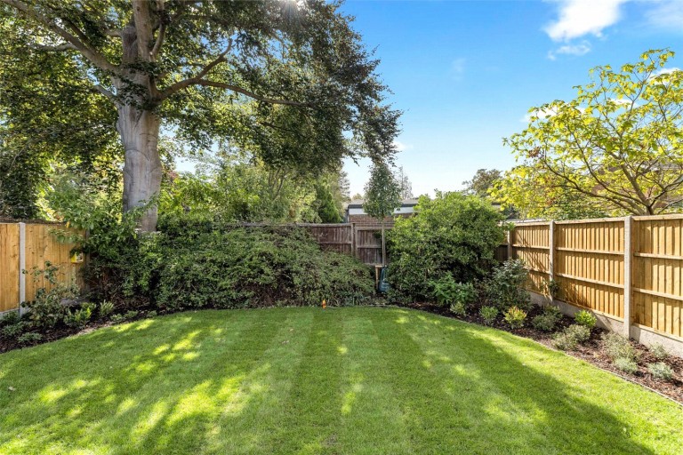 Images for Woodland Grove, Weybridge, Surrey