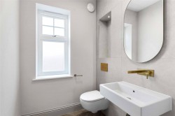 Images for Woodland Grove, Weybridge, Surrey