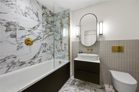 Click the photo for more details of Oatlands Drive, Weybridge, Surrey