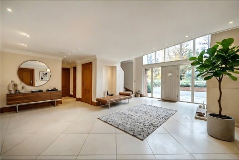 Click the photo for more details of Epsom Road, East Horsley