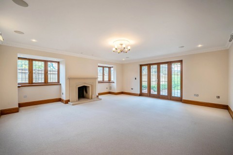 Click the photo for more details of Epsom Road, East Horsley