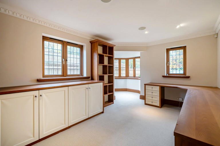 Images for Epsom Road, East Horsley