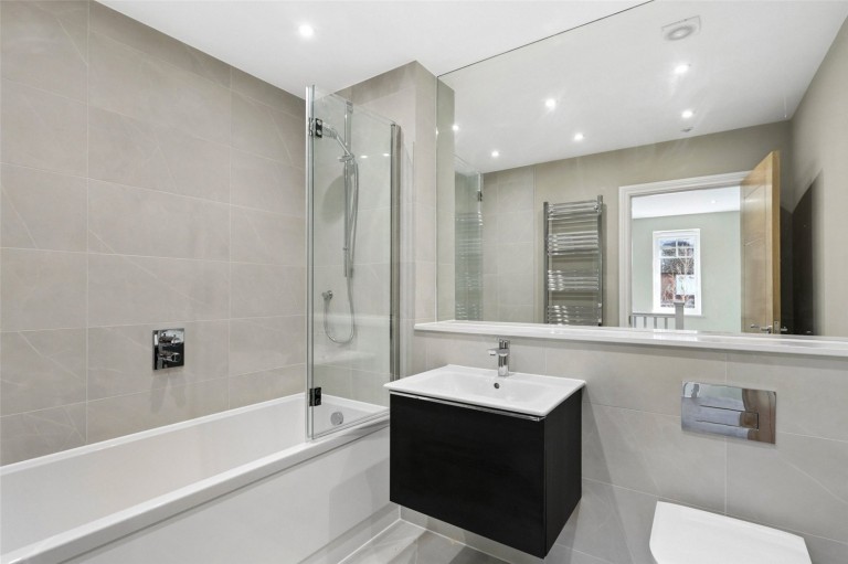 Images for Beverley Close, Weybridge