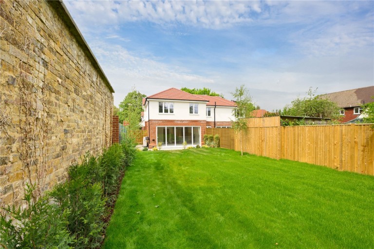 Images for Beverley Close, Weybridge