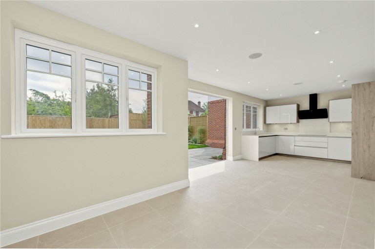 Images for Beverley Close, Weybridge