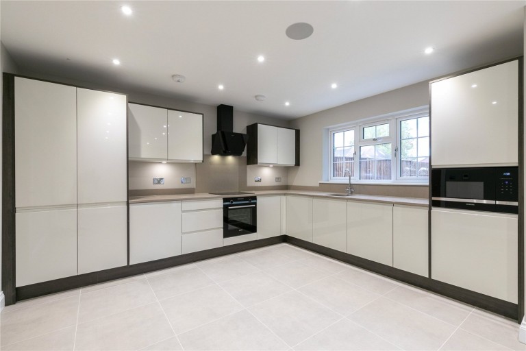 Images for Beverley Close, Weybridge