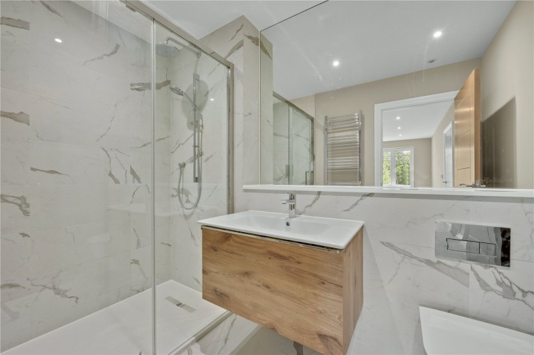 Images for Beverley Close, Weybridge