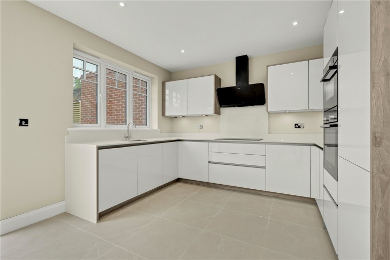 Images for Beverley Close, Weybridge
