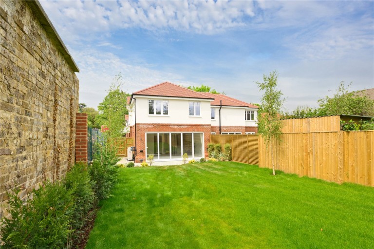 Images for Beverley Close, Weybridge