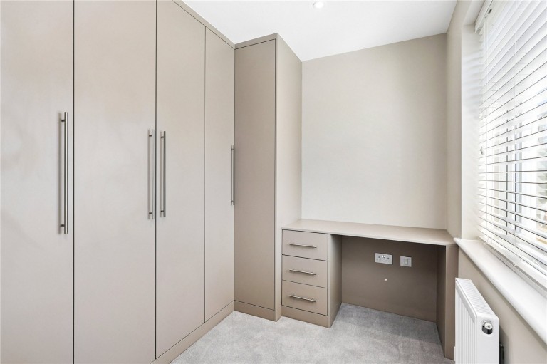 Images for Beverley Close, Weybridge