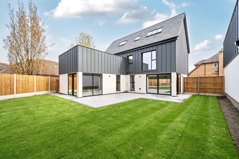 Images for Kingfield Green, Woking