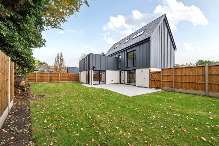 Images for Kingfield Green, Woking