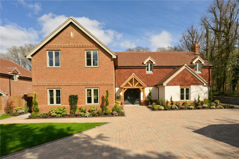 Images for Woods End, East Horsley, Surrey