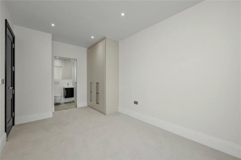 Images for Twinoaks, Cobham, Surrey