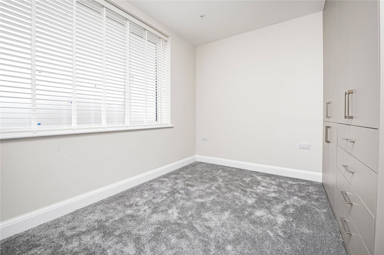 Images for Woodfield Gardens, New Malden