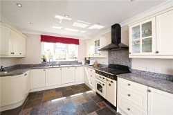 Images for Berkeley Close, Stoke Goldington, MK16