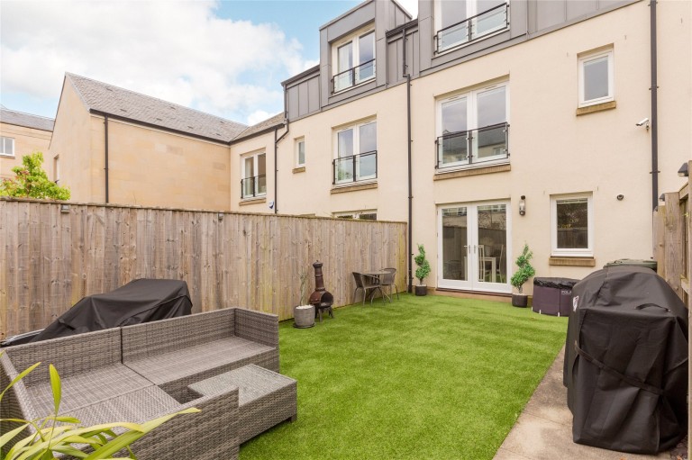 Images for Larkfield Gardens, Edinburgh