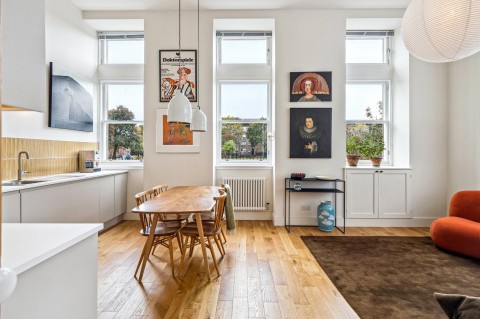 Click the photo for more details of Edinburgh, Midlothian
