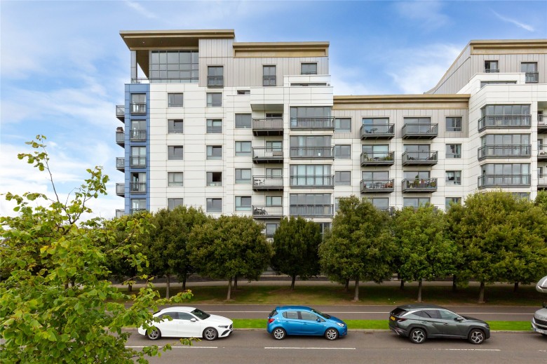 Click the photo for more details of Western Harbour, Edinburgh