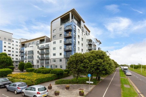 Click the photo for more details of Western Harbour, Edinburgh