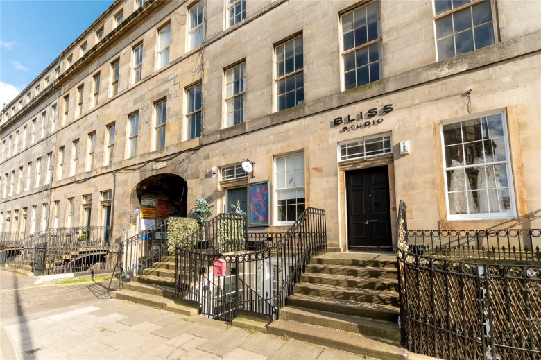 Click the photo for more details of Hillside, Edinburgh