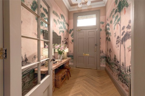 Click the photo for more details of Edinburgh