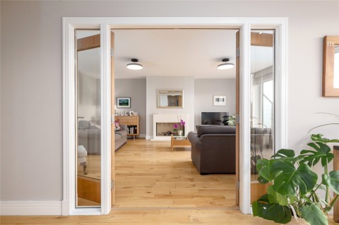 Click the photo for more details of Edinburgh