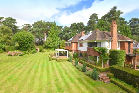 Click the photo for more details of Byfleet Road, Cobham, KT11