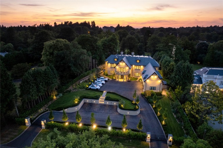 Images for Meadway, Esher