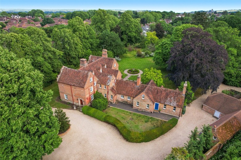 Click the photo for more details of Worplesdon Road, Guildford, Surrey