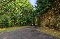 Images for Golf Club Road, St George's Hill, Surrey