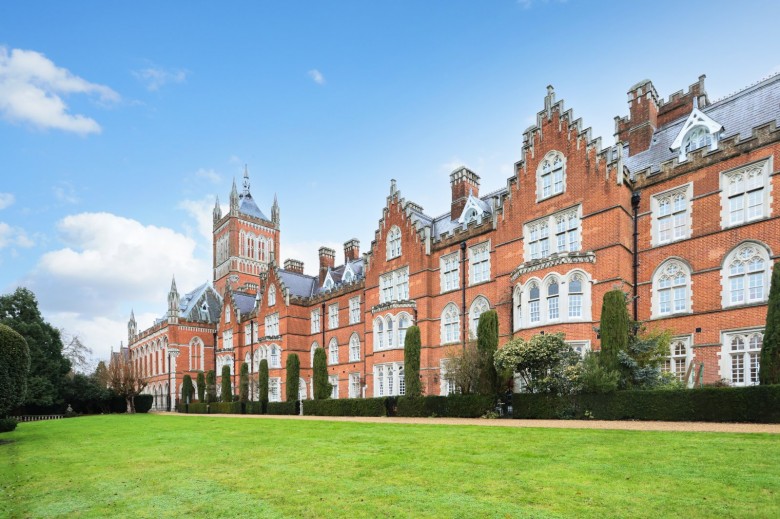 Click the photo for more details of Holloway Drive, Virginia Water, Surrey