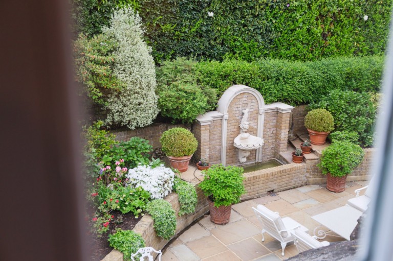 Images for Warreners Lane, St George's Hill, Surrey