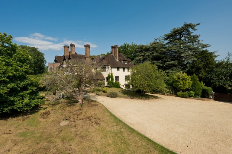 Images for Yaffle Road, St George's Hill, Surrey